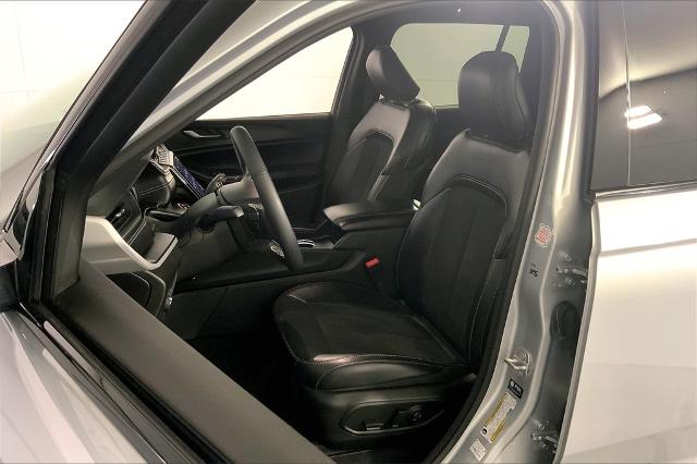 2024 Jeep Grand Cherokee Vehicle Photo in Kansas City, MO 64114
