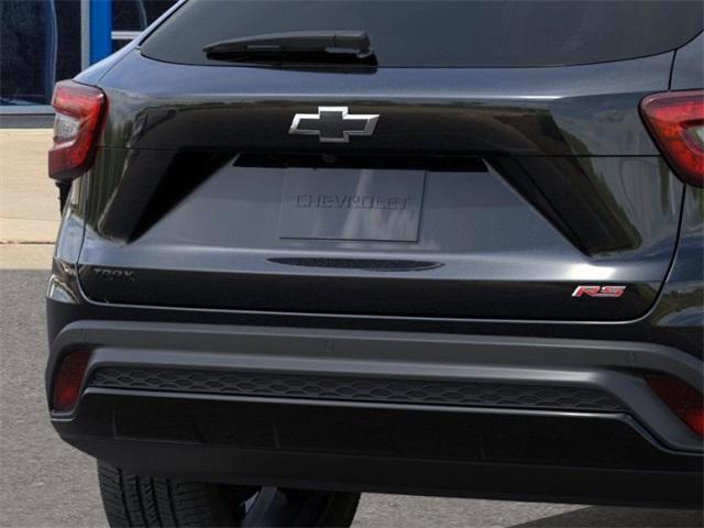 2025 Chevrolet Trax Vehicle Photo in ENGLEWOOD, CO 80113-6708