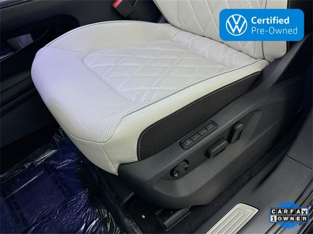 2024 Volkswagen Atlas Cross Sport Vehicle Photo in Puyallup, WA 98371