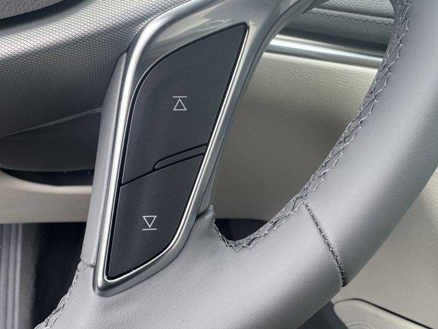 2025 Cadillac XT5 Vehicle Photo in LEOMINSTER, MA 01453-2952