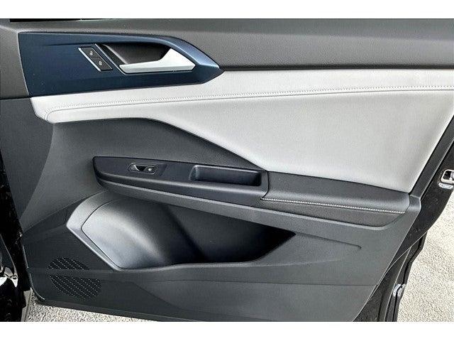 2024 Volkswagen Taos Vehicle Photo in San Antonio, TX 78230