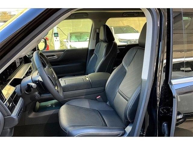 2025 INFINITI QX80 Vehicle Photo in Grapevine, TX 76051