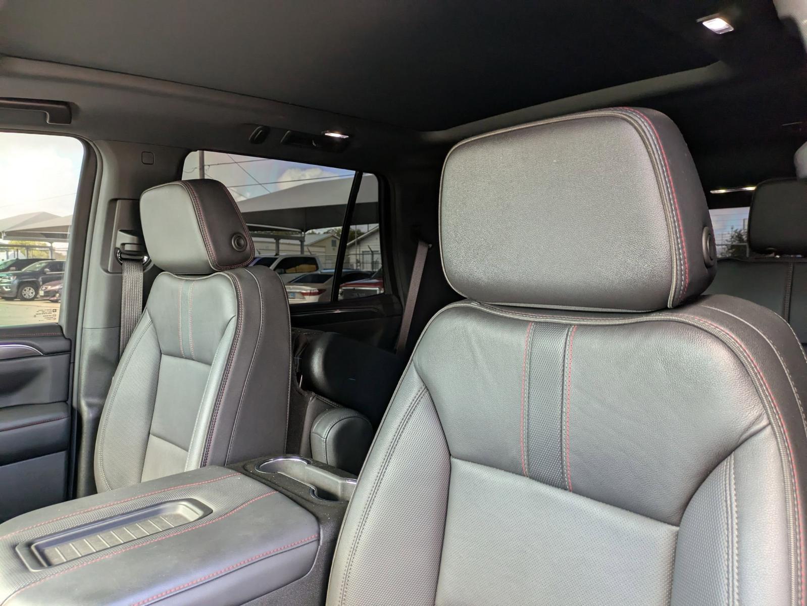 2024 Chevrolet Tahoe Vehicle Photo in SELMA, TX 78154-1460