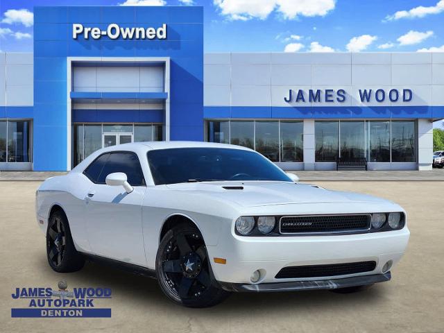 2012 Dodge Challenger Vehicle Photo in DENTON, TX 76210-9321
