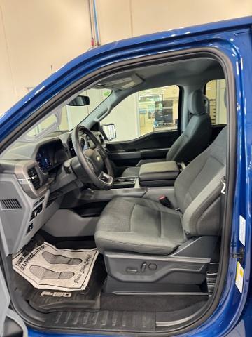 2024 Ford F-150 Vehicle Photo in Peoria, IL 61615