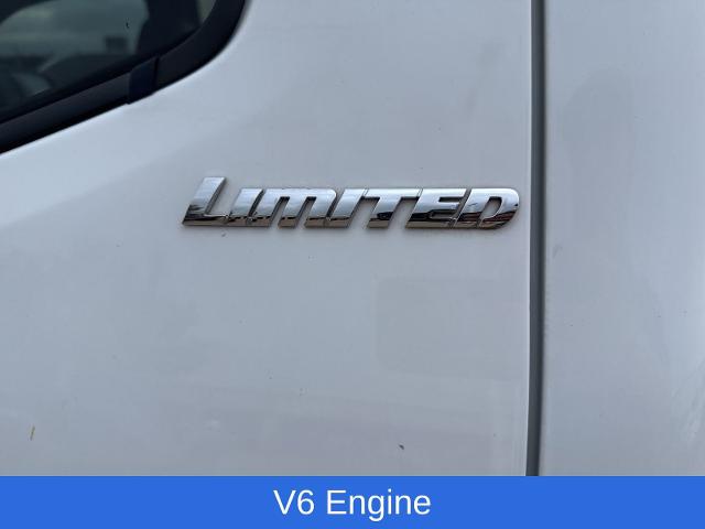 2017 Toyota Tacoma Vehicle Photo in Weatherford, TX 76087