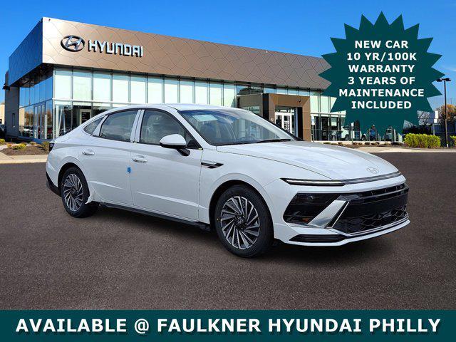 2025 Hyundai SONATA Hybrid Vehicle Photo in Philadelphia, PA 19116
