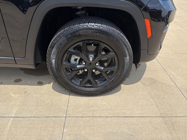 2024 Jeep Grand Cherokee Vehicle Photo in Peoria, IL 61615