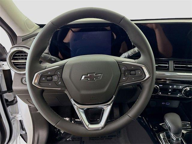 2025 Chevrolet Trax Vehicle Photo in PUYALLUP, WA 98371-4149