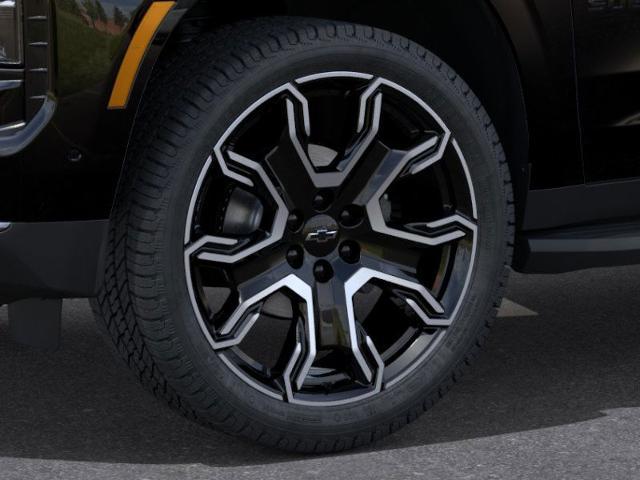 2025 Chevrolet Suburban Vehicle Photo in Roslyn, NY 11576