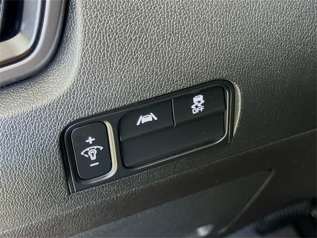 2021 Kia Sorento Hybrid Vehicle Photo in Everett, WA 98204