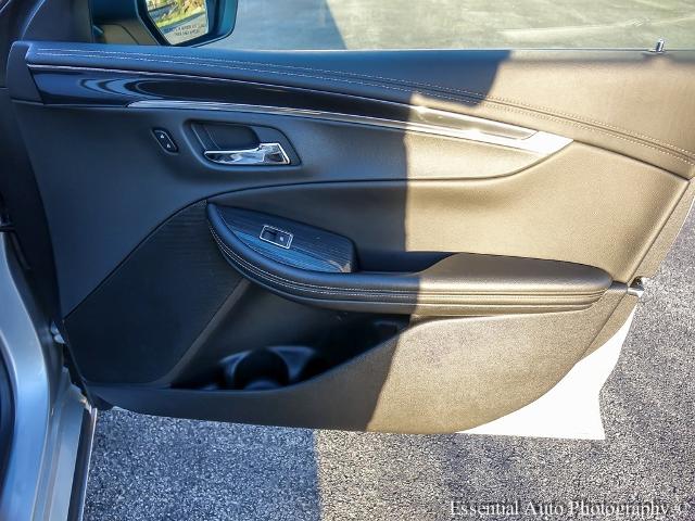 2019 Chevrolet Impala Vehicle Photo in OAK LAWN, IL 60453-2517