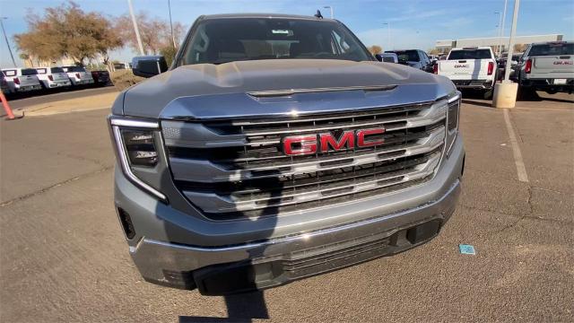 2025 GMC Sierra 1500 Vehicle Photo in GOODYEAR, AZ 85338-1310