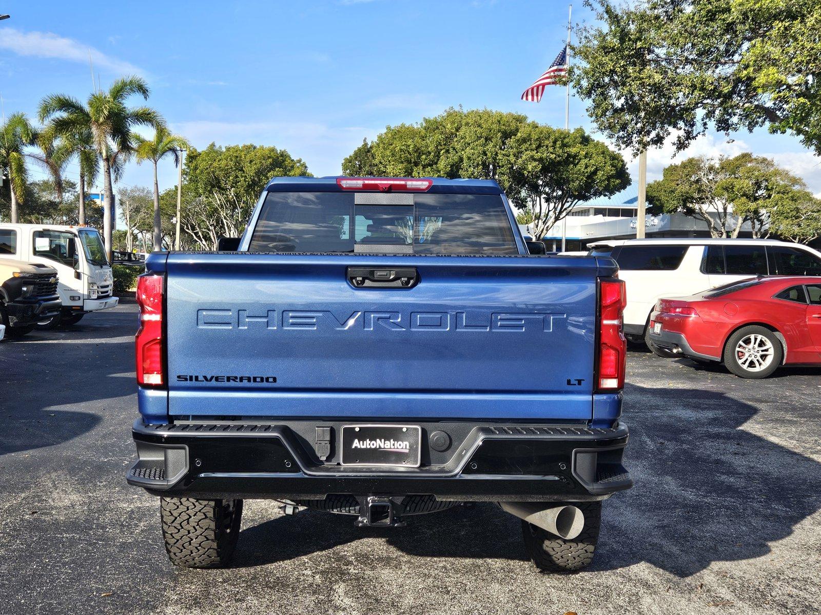 2025 Chevrolet Silverado 2500 HD Vehicle Photo in GREENACRES, FL 33463-3207