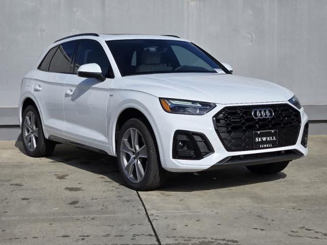 2025 Audi Q5 Vehicle Photo in SUGAR LAND, TX 77478