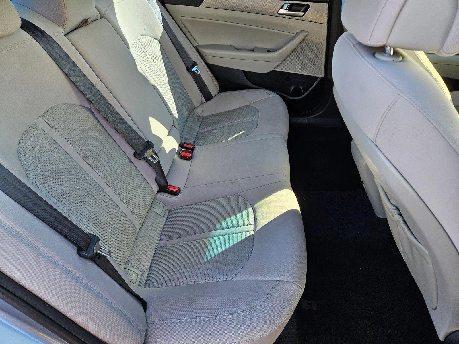 2015 Hyundai Sonata Vehicle Photo in PEORIA, AZ 85382-3715