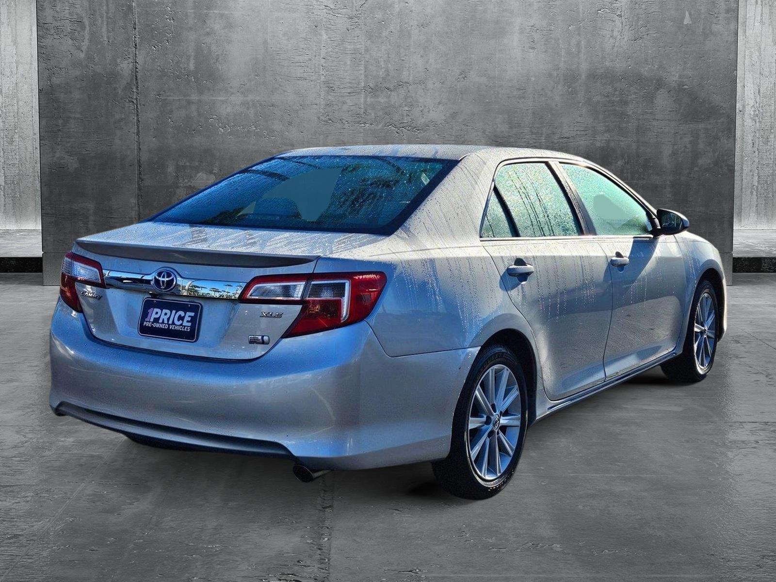 2013 Toyota Camry Hybrid Vehicle Photo in Sanford, FL 32771