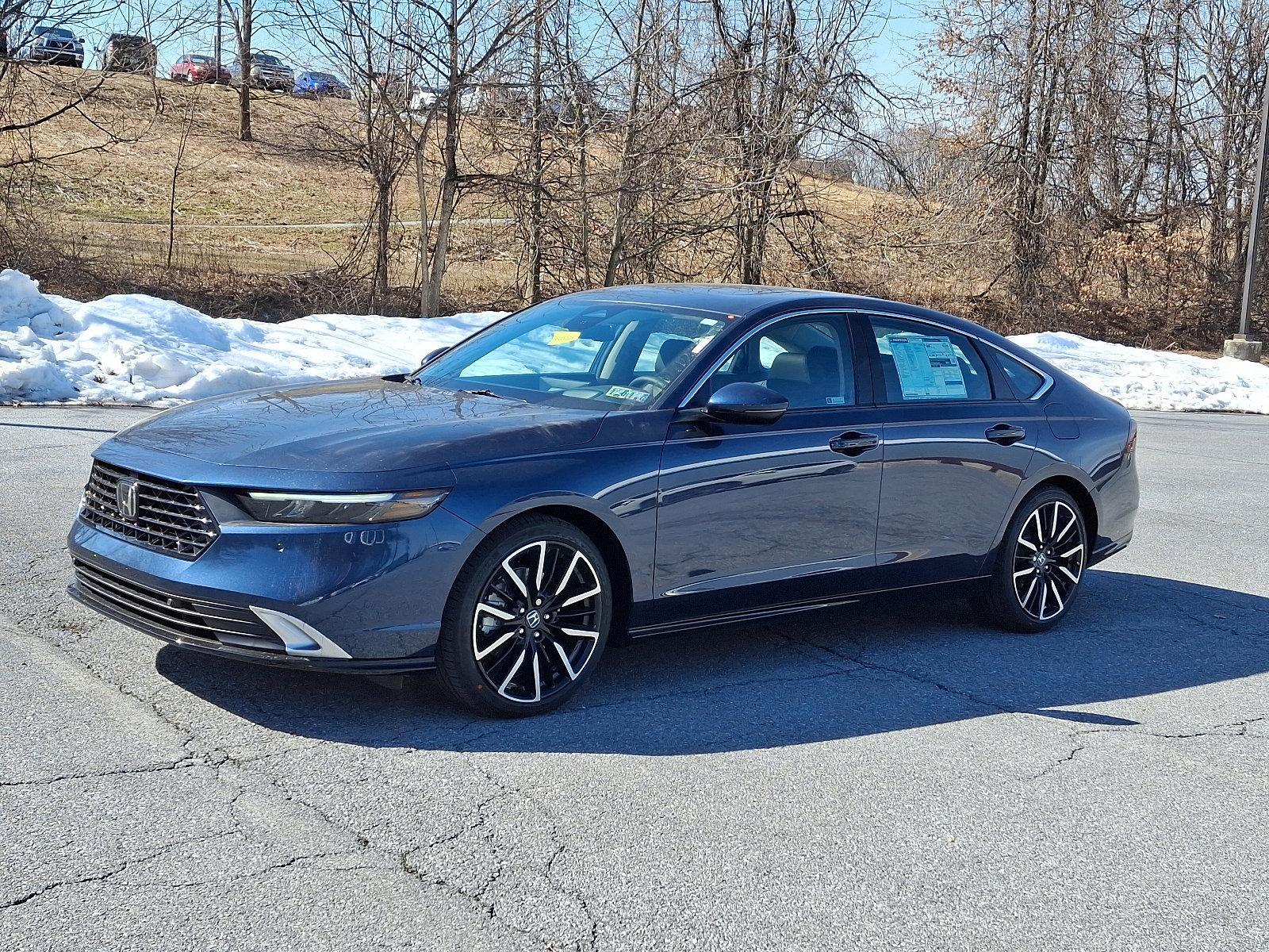 2025 Honda Accord Hybrid Vehicle Photo in Harrisburg, PA 17111