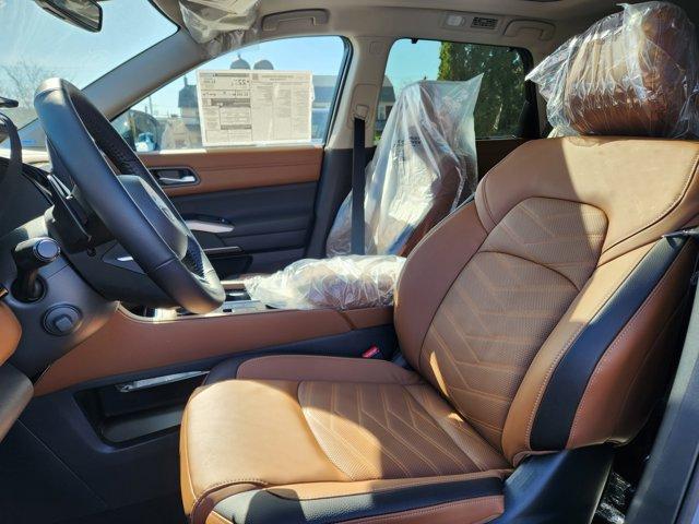 2025 Nissan Pathfinder Vehicle Photo in Ardmore, PA 19003
