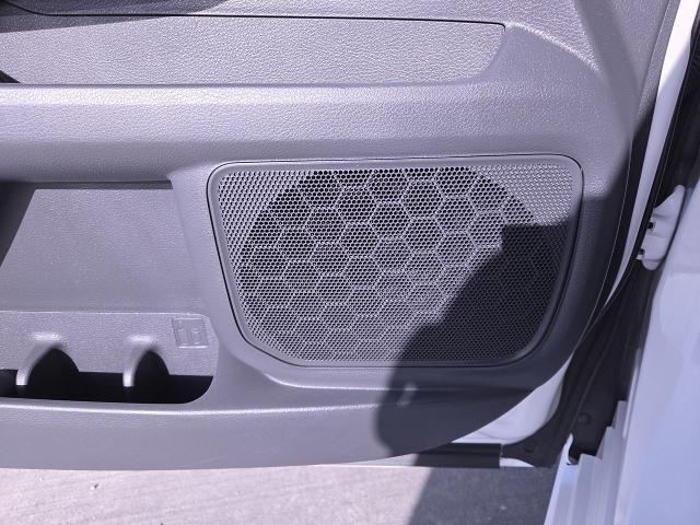 2022 Toyota Sienna Vehicle Photo in NEDERLAND, TX 77627-8017