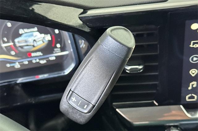 2023 GMC Sierra 1500 Vehicle Photo in ELK GROVE, CA 95757-8703