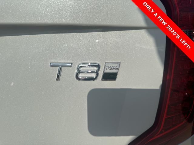 2025 Volvo XC90 Plug-In Hybrid Vehicle Photo in Grapevine, TX 76051