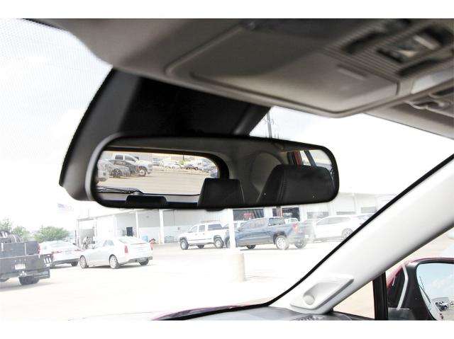 2019 Toyota RAV4 Vehicle Photo in ROSENBERG, TX 77471-5675