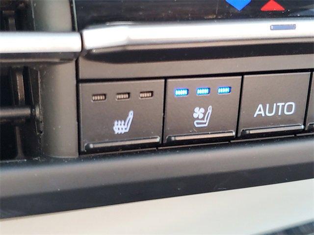 2022 Toyota Sienna Vehicle Photo in MILFORD, OH 45150-1684
