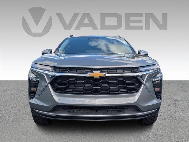 2025 Chevrolet Trax Vehicle Photo in BRUNSWICK, GA 31525-1881