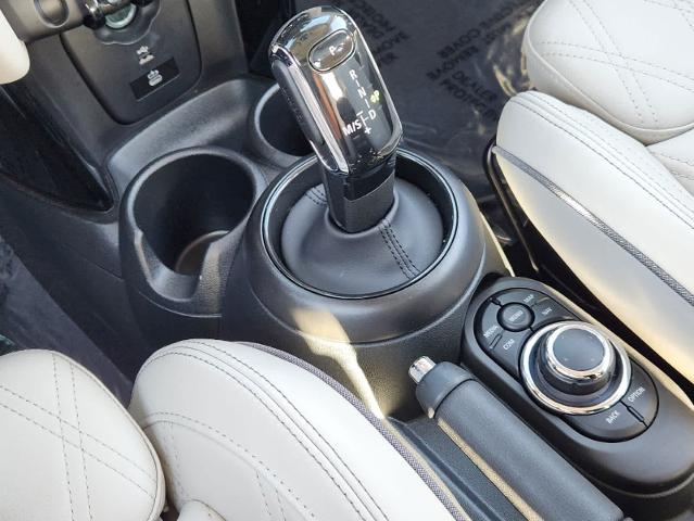 2024 MINI Cooper Hardtop 2 Door Vehicle Photo in PLANO, TX 75024