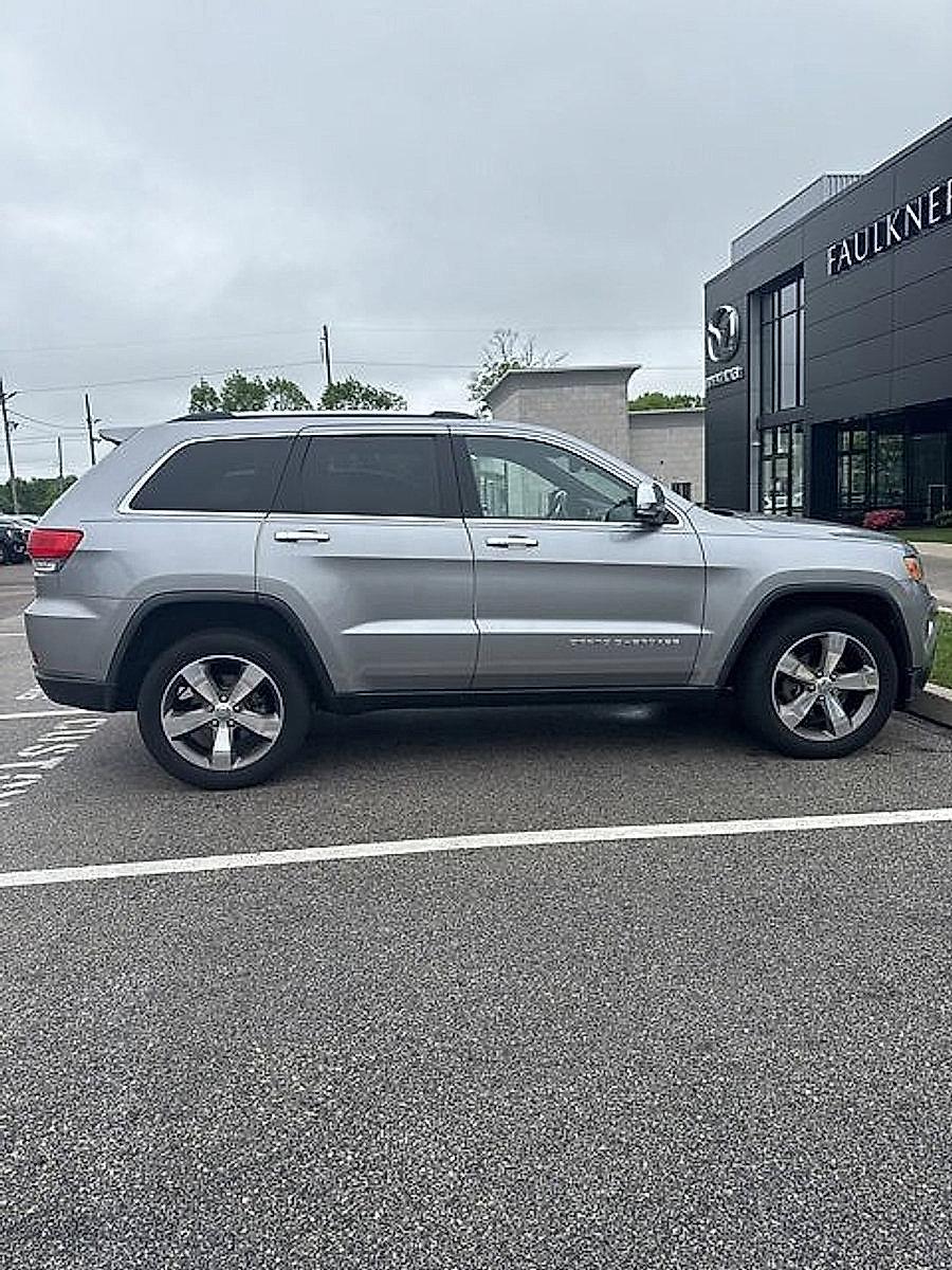 2015 Jeep Grand Cherokee Vehicle Photo in Trevose, PA 19053
