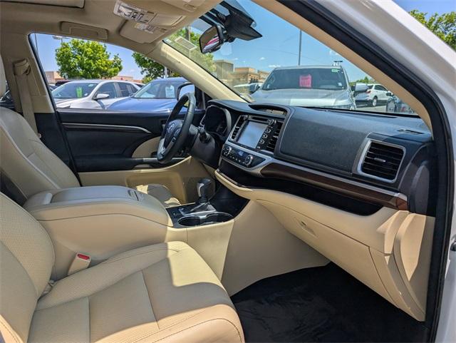 2016 Toyota Highlander Hybrid Vehicle Photo in AURORA, CO 80012-4011