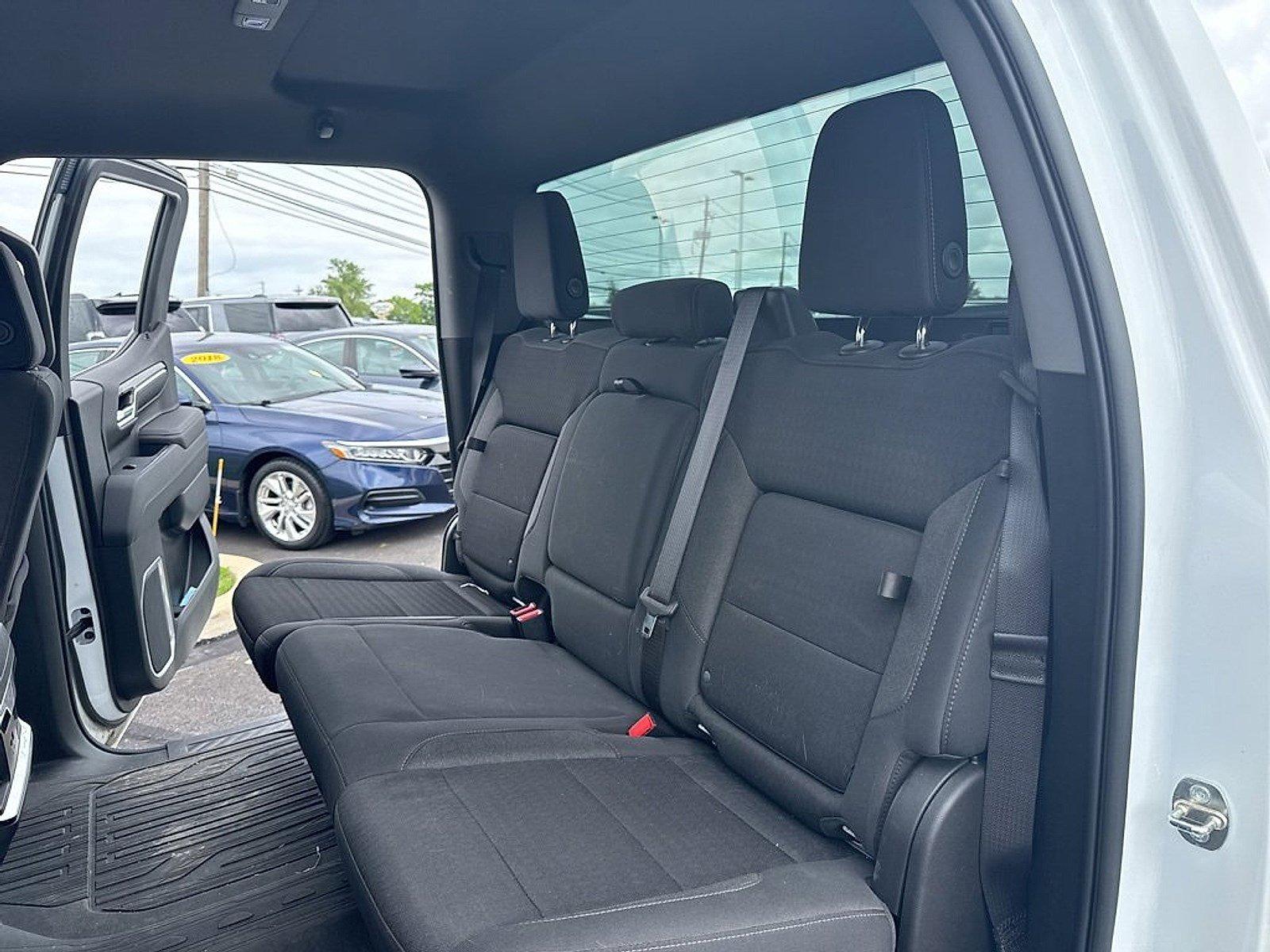 2023 GMC Sierra 1500 Vehicle Photo in Harrisburg, PA 17111