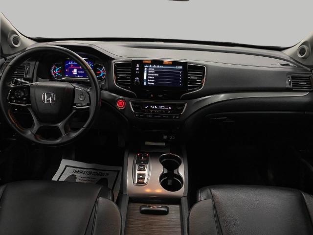 2022 Honda Pilot Vehicle Photo in Appleton, WI 54913
