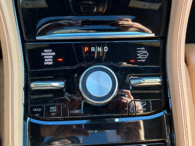 2021 Jeep Grand Cherokee L Vehicle Photo in GREEN BAY, WI 54304-5303