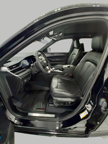 2023 Jeep Grand Cherokee Vehicle Photo in OSHKOSH, WI 54904-7811