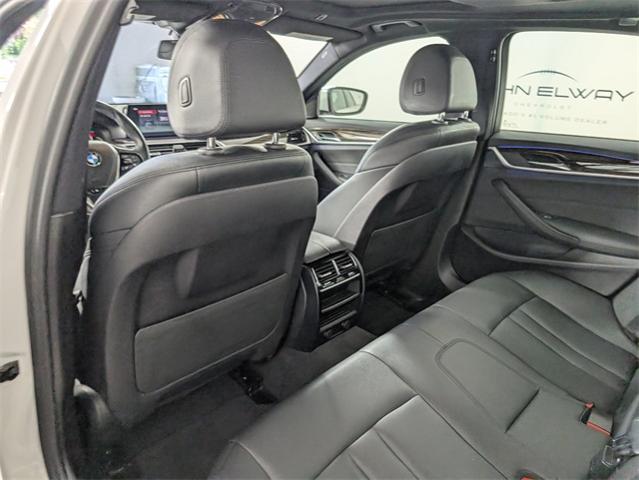 2019 BMW 530i xDrive Vehicle Photo in ENGLEWOOD, CO 80113-6708