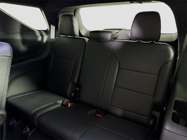 2025 Chevrolet Traverse Vehicle Photo in PUYALLUP, WA 98371-4149