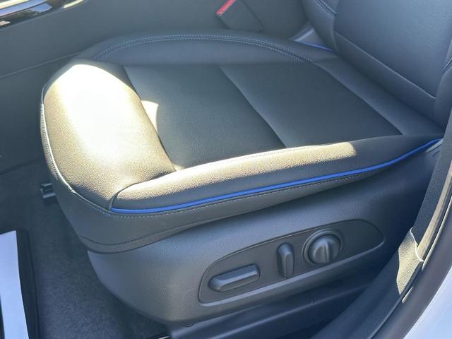 2025 Buick Envista Vehicle Photo in COLUMBIA, MO 65203-3903