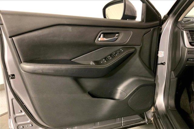 2024 Nissan Rogue Vehicle Photo in KANSAS CITY, MO 64114-4502