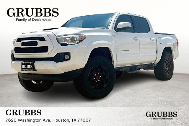 2017 Toyota Tacoma Vehicle Photo in Houston, TX 77007