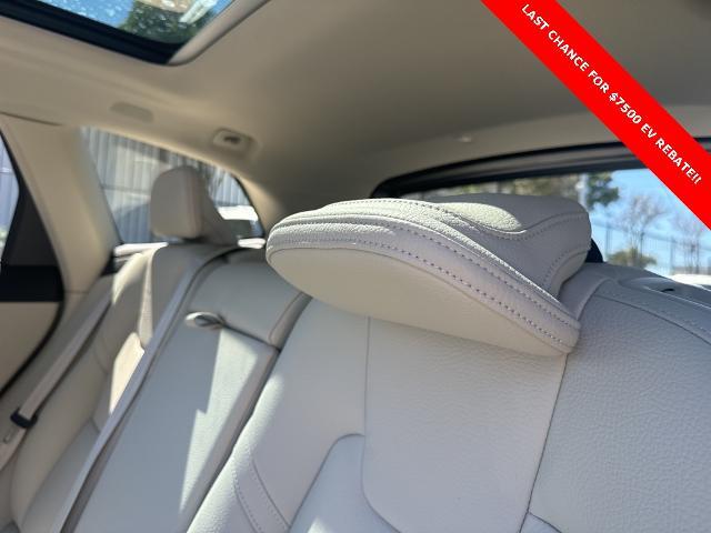 2025 Volvo XC60 Plug-In Hybrid Vehicle Photo in Grapevine, TX 76051