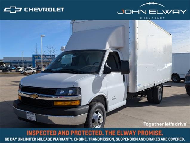 2024 Chevrolet Express Commercial Cutaway Vehicle Photo in ENGLEWOOD, CO 80113-6708