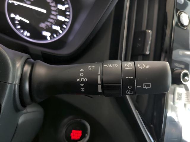 2025 Subaru Ascent Vehicle Photo in Green Bay, WI 54304