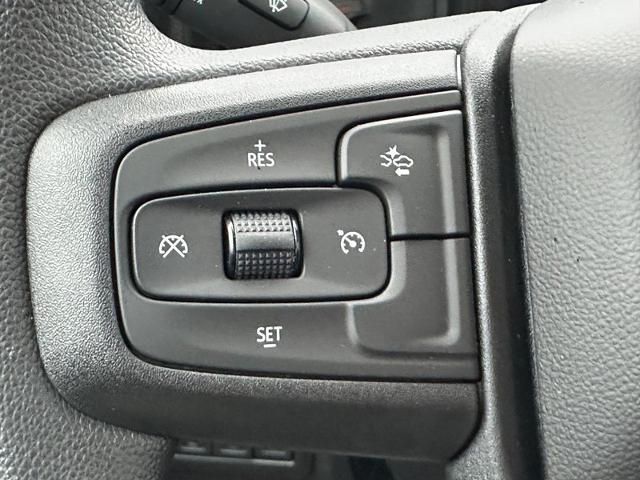 2025 GMC Sierra 2500 HD Vehicle Photo in COLUMBIA, MO 65203-3903