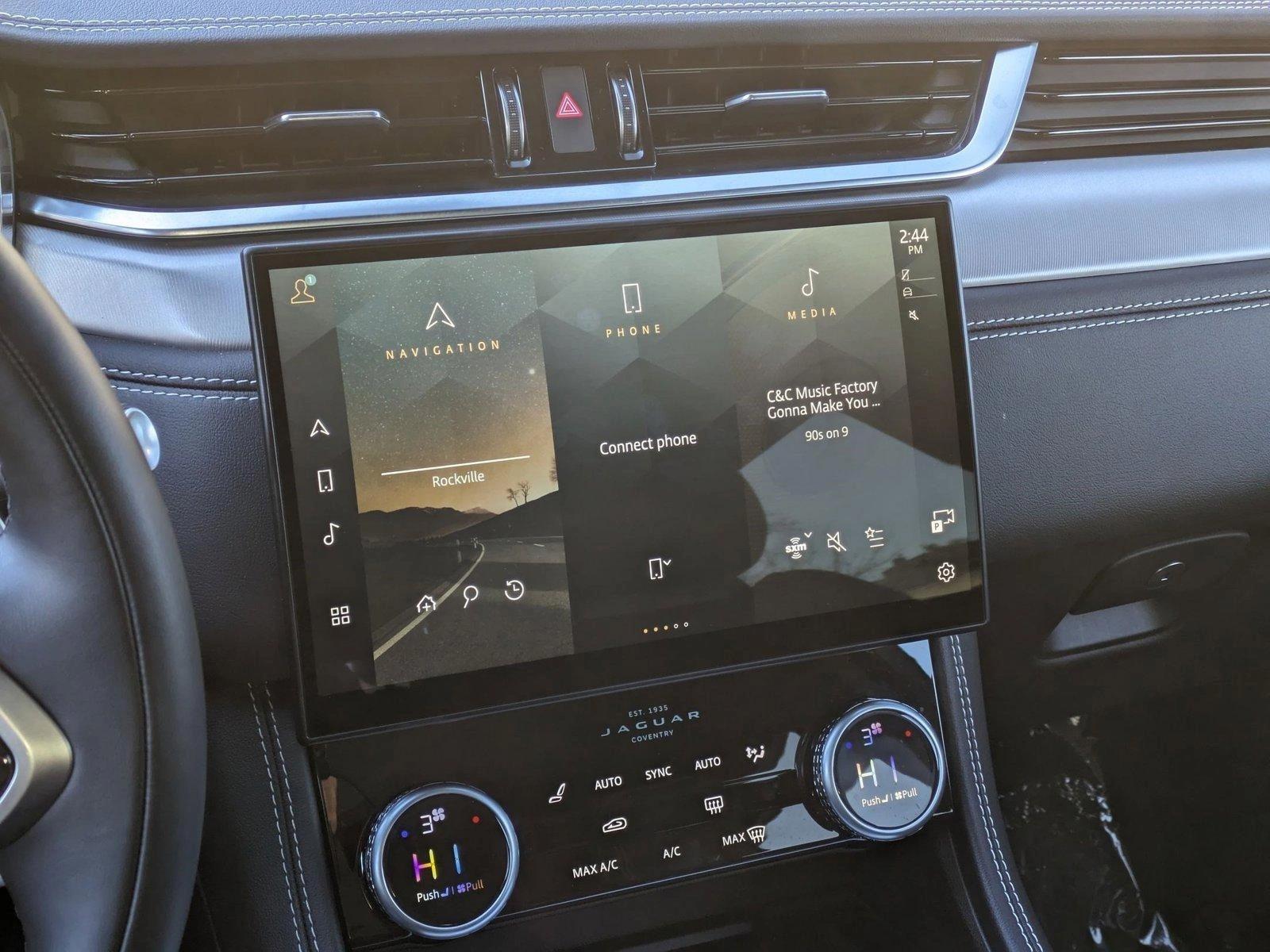 2024 Jaguar F-PACE Vehicle Photo in Bethesda, MD 20852