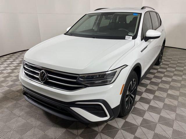 2023 Volkswagen Tiguan Vehicle Photo in PHOENIX, AZ 85014-3381