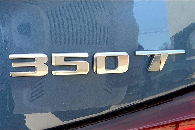 2024 Cadillac XT4 Vehicle Photo in KANSAS CITY, MO 64114-4545