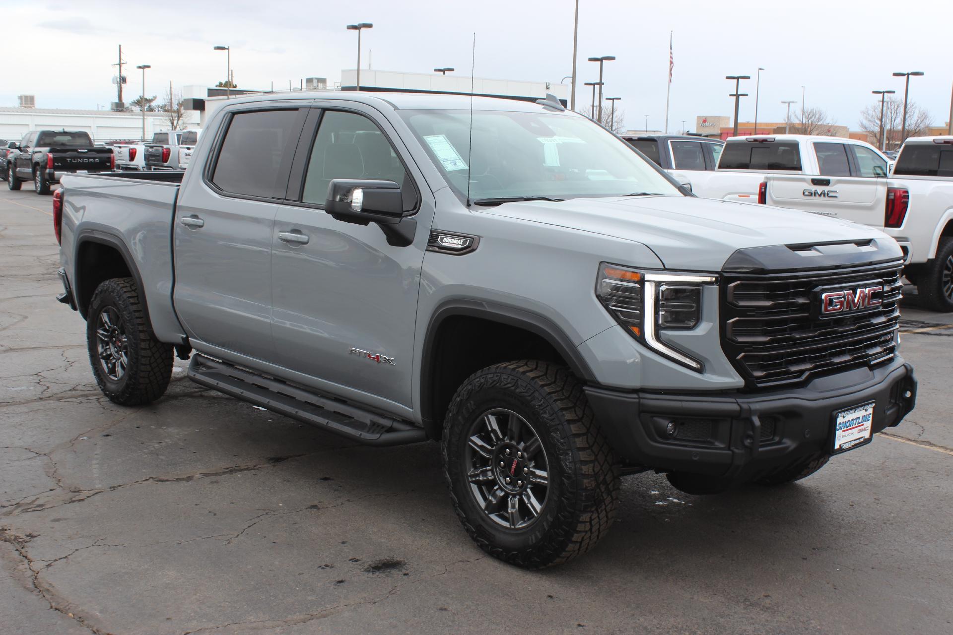 2025 GMC Sierra 1500 Vehicle Photo in AURORA, CO 80012-4011