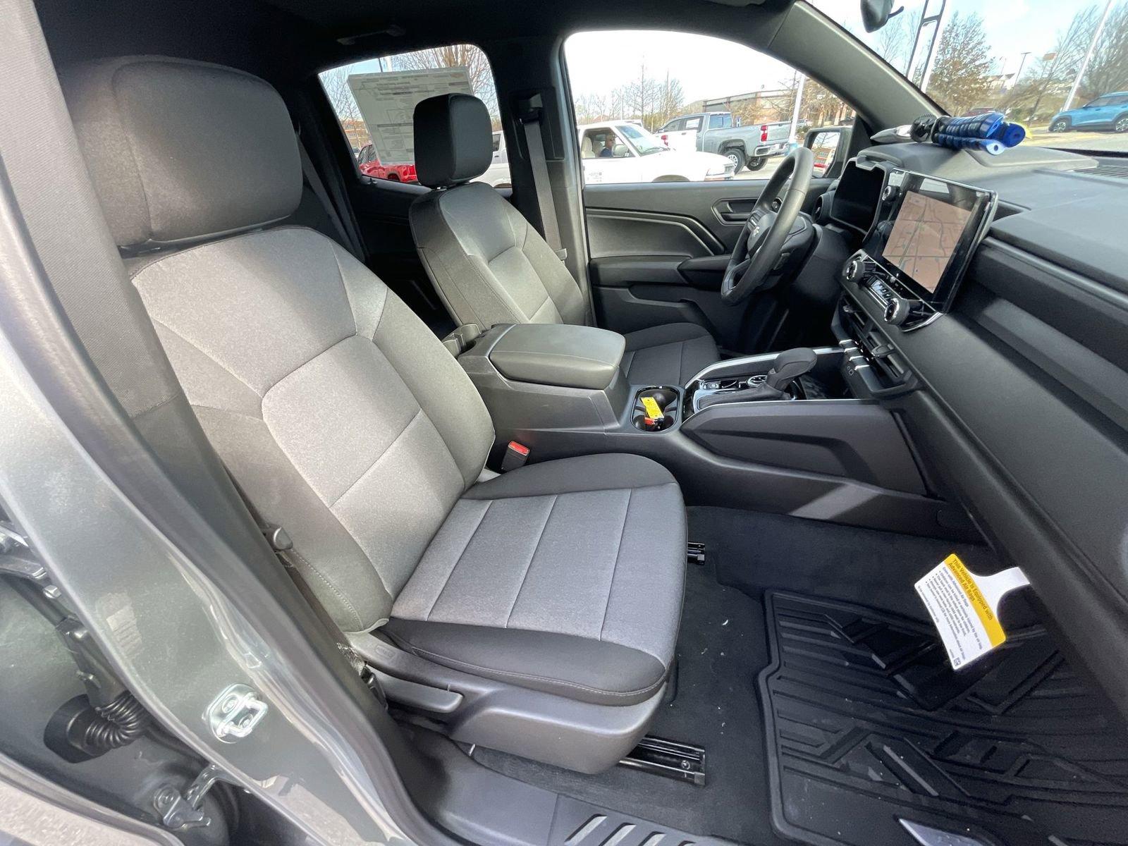 2025 Chevrolet Colorado Vehicle Photo in BENTONVILLE, AR 72712-4322